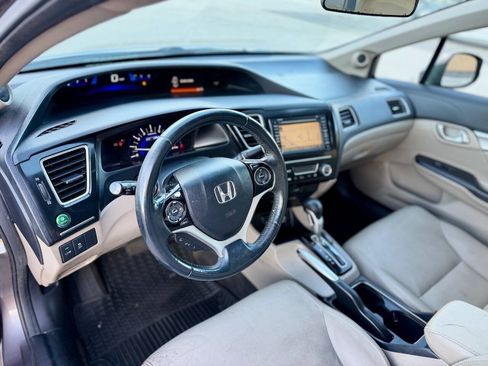 Used 2013 Honda Civic Hybrid Sedan image 11