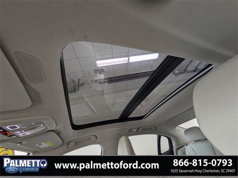 Used 2023 Volvo S60 B5 Ultimate w/ Climate Package image 20