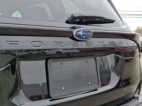 Used 2026 Subaru Forester Premium AWD/4WD image 30