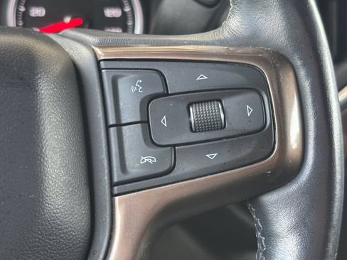 Used 2020 Chevrolet Silverado 1500 High Country w/ Technology Package AWD/4WD image 15
