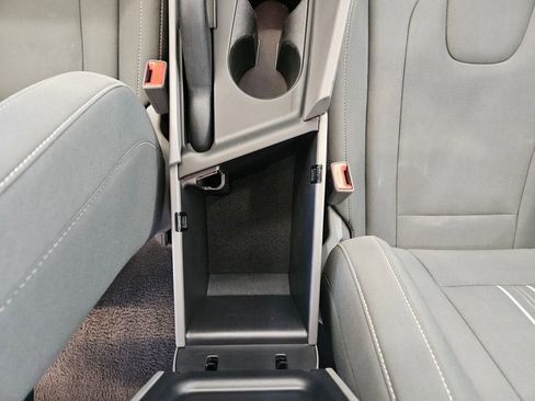 Used 2024 Hyundai Elantra SEL image 21