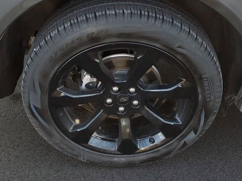 Certified 2024 Ford Explorer ST-Line w/ Class IV Trailer Tow Package image 5