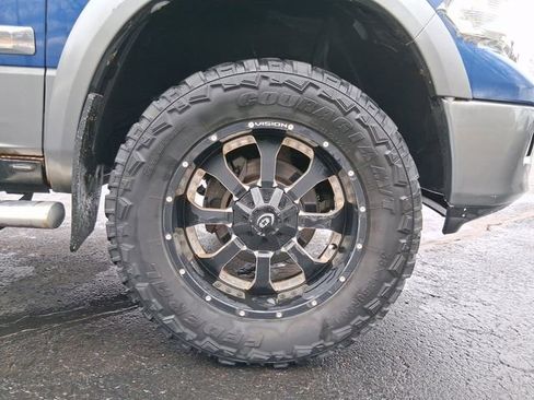 Used 2011 RAM 1500 Outdoorsman image 8