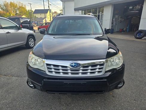 Used 2011 Subaru Forester 2.5X Limited image 3