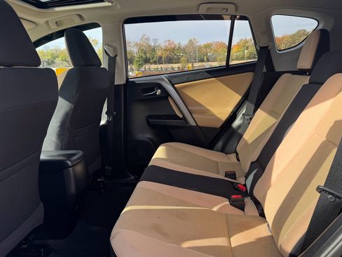 Used 2018 Toyota RAV4 XLE image 26