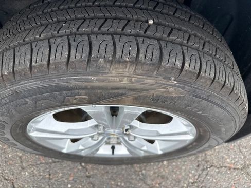 Used 2013 Chevrolet Equinox LTZ AWD/4WD image 20