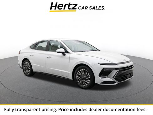 Used 2025 Hyundai Sonata SEL FWD image 1