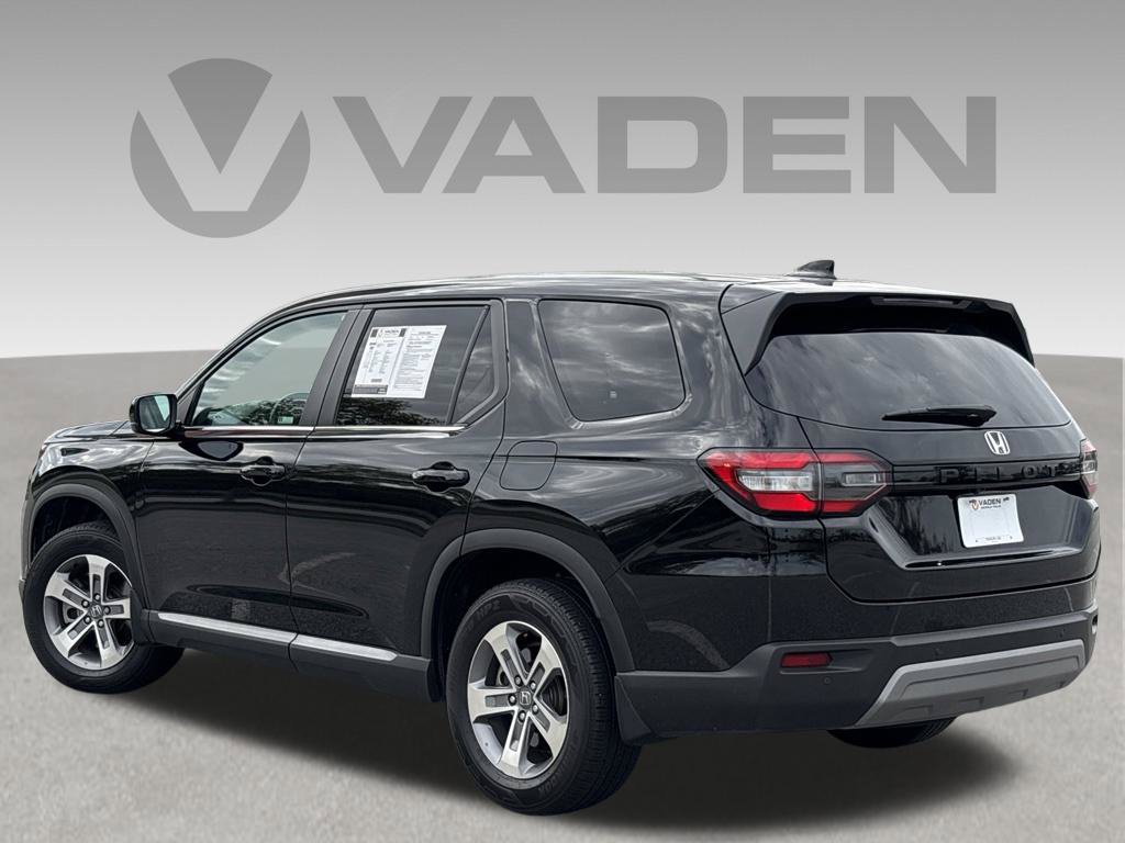 Used 2025 Honda Pilot EX-L image 14