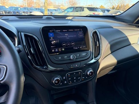 Used 2023 Chevrolet Equinox RS w/ RS Leather Package image 14