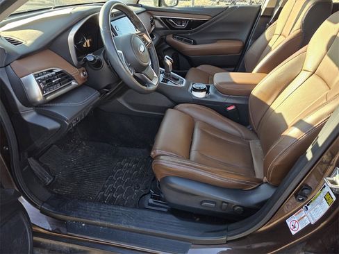 Used 2020 Subaru Outback Touring XT image 4