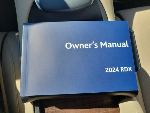 Certified 2024 Acura RDX SH-AWD w/ Advance Package image 33