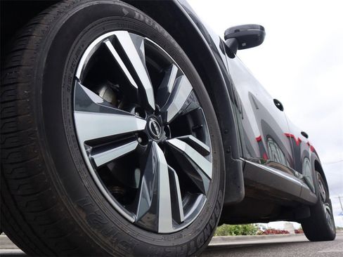 Certified 2023 Nissan Rogue SL w/ SL Premium Package image 10