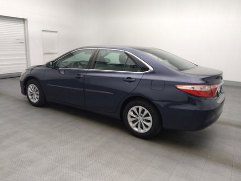 Used 2016 Toyota Camry LE FWD image 3