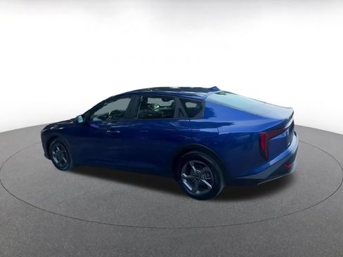 Used 2025 Kia K4 FWD image 10