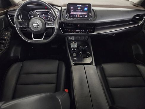 Used 2022 Nissan Rogue SV w/ SV Premium Package image 7