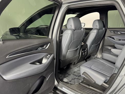 Used 2023 Buick Enclave Essence w/ Experience Buick Package AWD/4WD image 28