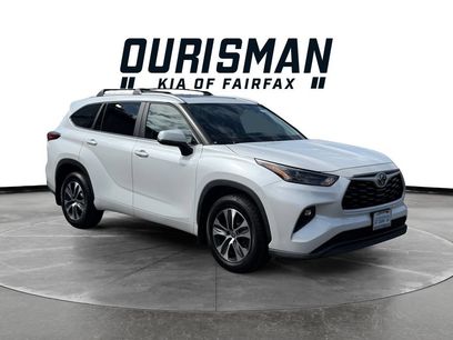 Used 2023 Toyota Highlander XLE