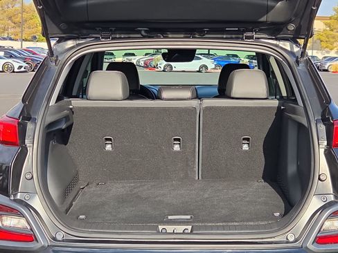 Used 2020 Hyundai Kona Limited FWD image 23