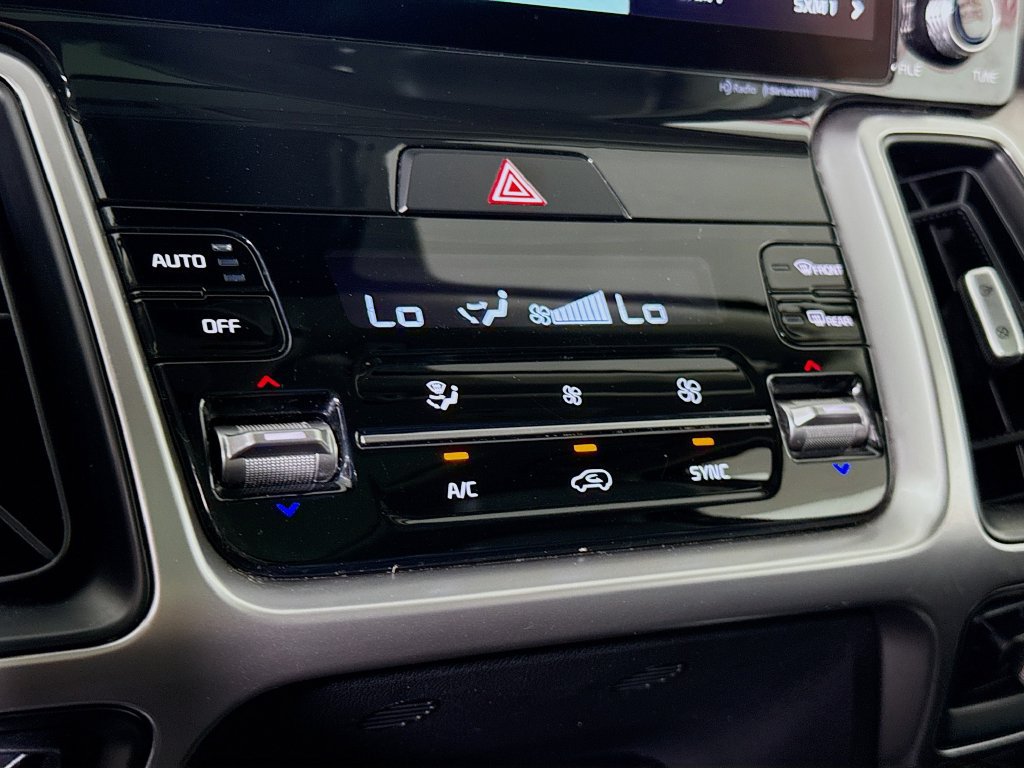 Certified 2022 Kia Sorento X-Line EX AWD/4WD image 8