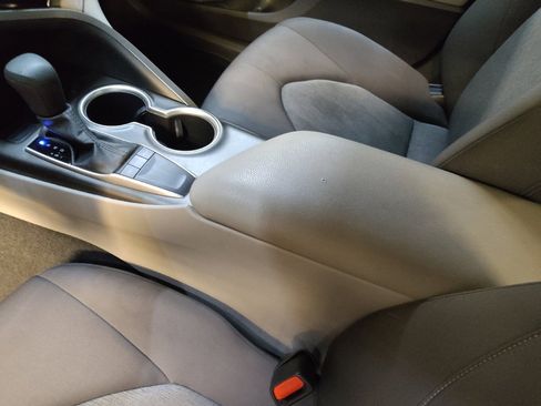 Used 2024 Toyota Camry LE image 26