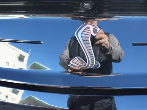 Used 2020 Ford Mustang Shelby GT500 w/ Technology Package image 19