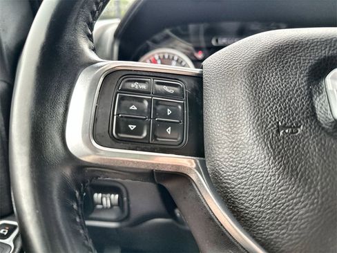 Used 2021 RAM 3500 Laramie w/ Night Edition image 31