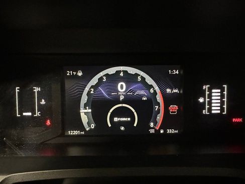 Used 2025 Toyota 4Runner SR5 image 23