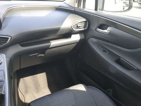 Used 2022 Hyundai Santa Fe SEL image 16