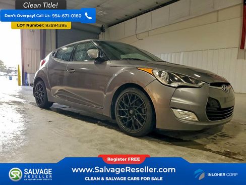 Used 2013 Hyundai Veloster w/ Style Pkg FWD image 5