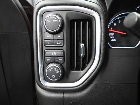 Used 2021 Chevrolet Silverado 1500 LT image 10