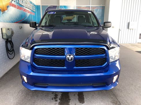 Used 2018 RAM 1500 Express w/ Express Value Package AWD/4WD image 2