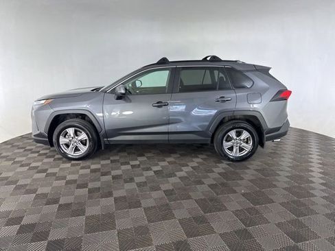 Used 2023 Toyota RAV4 XLE AWD/4WD image 10