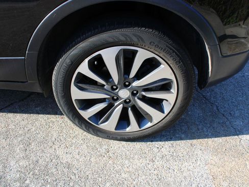 Used 2019 Buick Encore Essence w/ Safety Package II FWD image 12