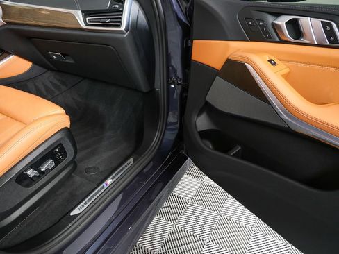 Used 2021 BMW X5 sDrive40i w/ M Sport Package image 25