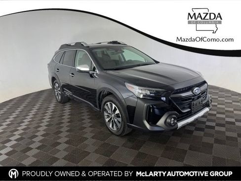 Used 2023 Subaru Outback Touring w/ Tech Package 3 AWD/4WD image 1