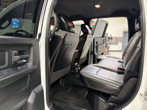 Used 2024 RAM 3500 Tradesman AWD/4WD image 31