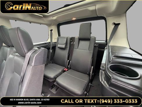 Used 2013 Land Rover LR4 HSE AWD/4WD image 16
