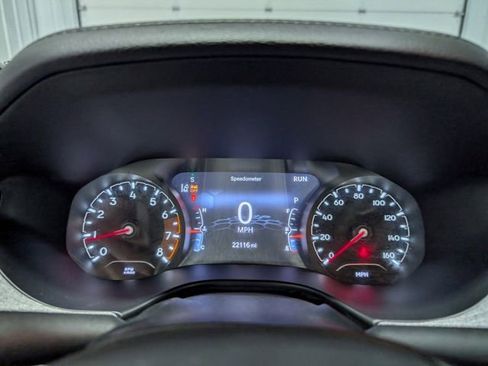 Used 2022 Jeep Compass Latitude w/ Sun and Sound Group image 17