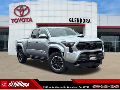 New 2026 Toyota Tacoma TRD Sport AWD/4WD image 2