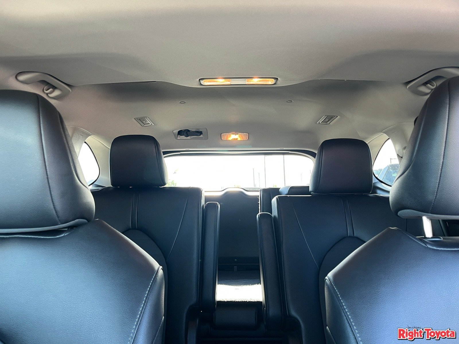 Certified 2026 Toyota Highlander XLE AWD/4WD image 32