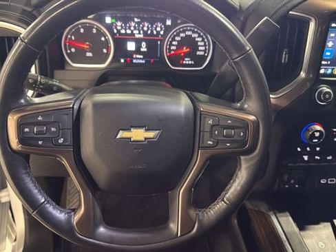Used 2023 Chevrolet Silverado 2500 High Country image 20