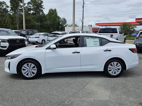 New 2025 Nissan Sentra S image 2