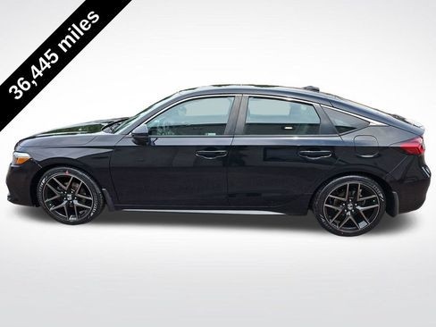 Used 2024 Honda Civic Sport Touring image 2