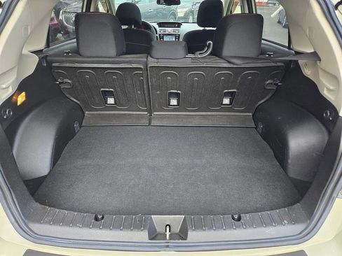 Used 2016 Subaru Crosstrek 2.0i Premium w/ Moonroof Package image 21