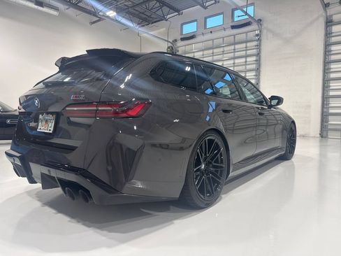 Used 2026 BMW M5 Touring w/ Executive Package AWD/4WD image 5