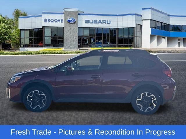 Used 2016 Subaru Crosstrek 2.0i Premium AWD/4WD image 2