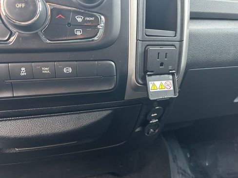 Used 2016 RAM 2500 SLT w/ Protection Group image 36