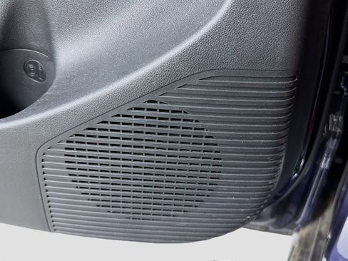 Used 2025 Hyundai Kona SEL image 25