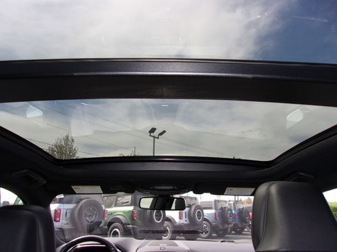 Used 2020 Lincoln Continental Reserve w/ Luxury Package image 14