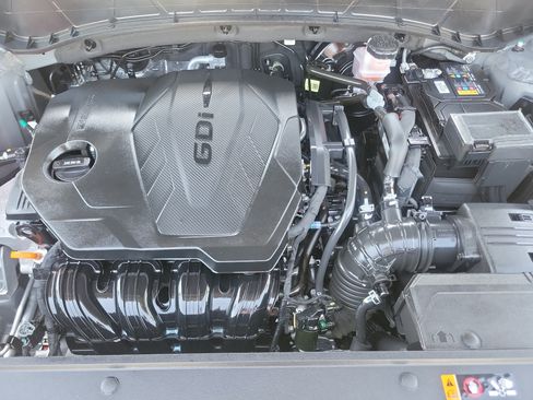 Certified 2025 Hyundai Santa Cruz SEL FWD image 30